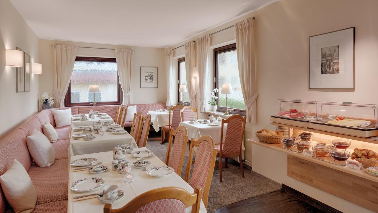 Hotel Am Kupferhammer Тюбинген Экстерьер фото