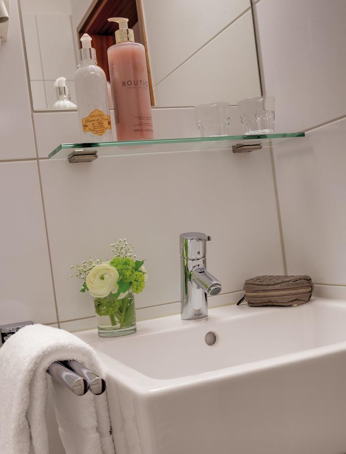 Hotel Am Kupferhammer Тюбинген Экстерьер фото